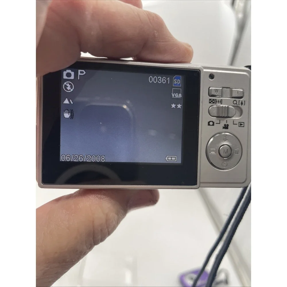 Digital Concepts 7.1MP Digital Camera 4X Zoom+ Battery+SD Card-Tested